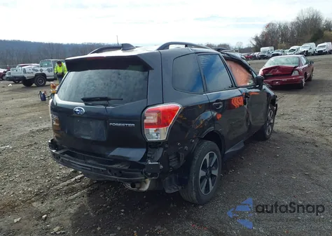 2018 Subaru Forester 2.5I Premium z USA, uszkodzony, nr VIN JF2SJAGC7JH607626